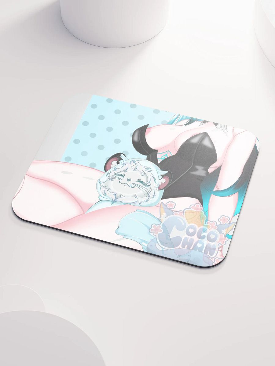 Snowy thighs Mousepad product image (3)