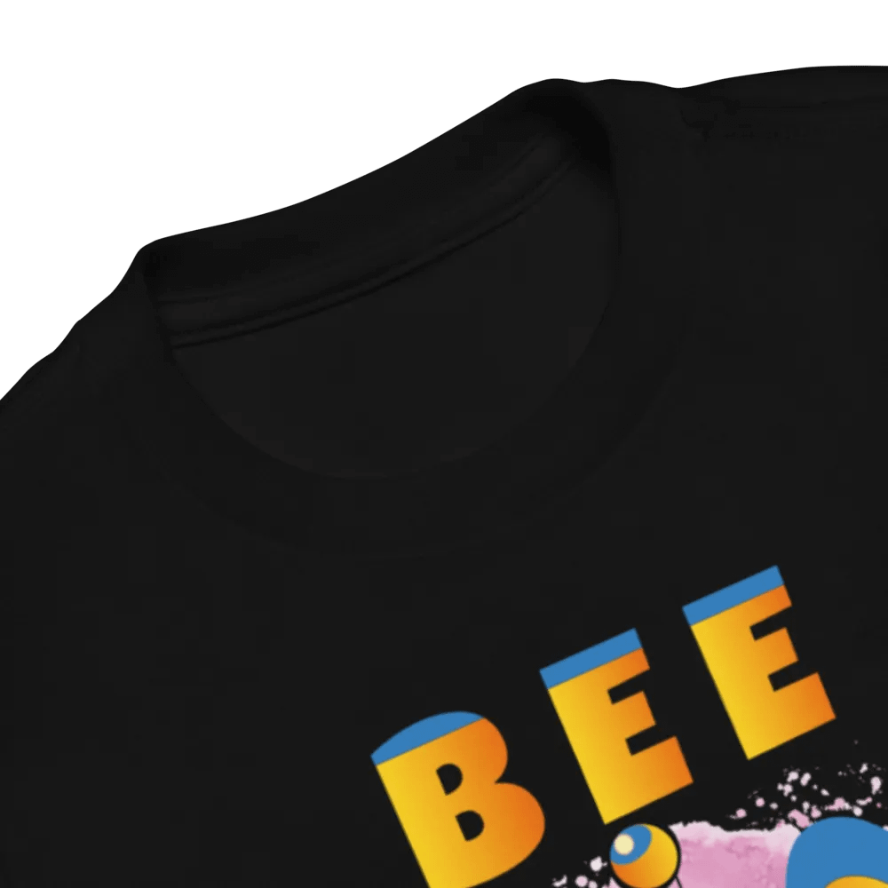 Cute Queen Bee Colorful Lovely T-Shirt-Funny Gift for Boys & Girls product image (9)