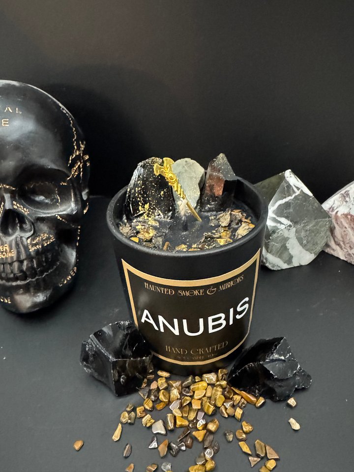 Anubis Crystal Candle product image (1)