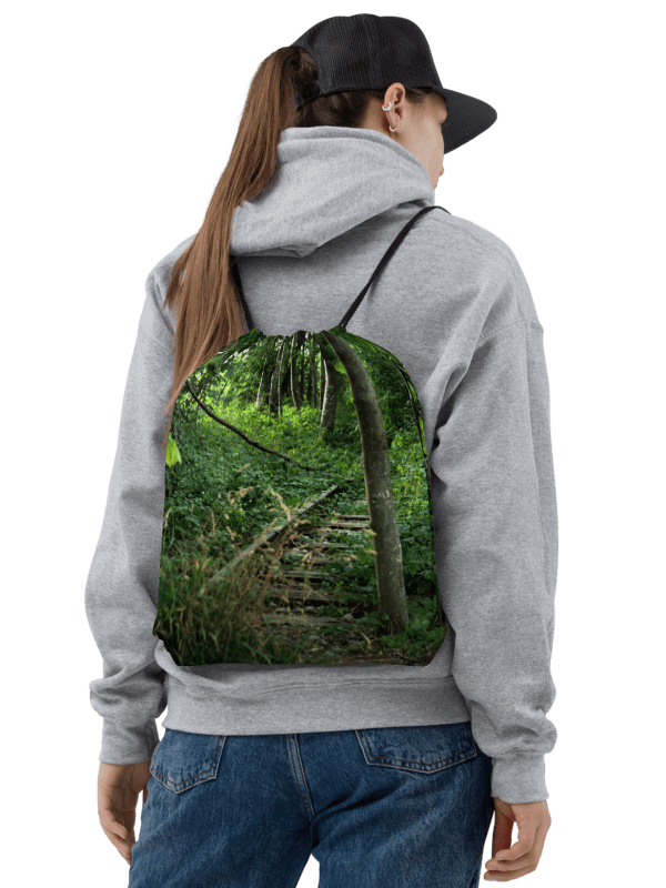 Rucksackbeutel mit Kordelzug - Überwucherte Bahnschienen product image (2)