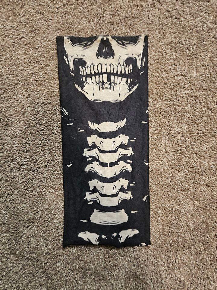 Skeleton Neck Warmer product image (1)