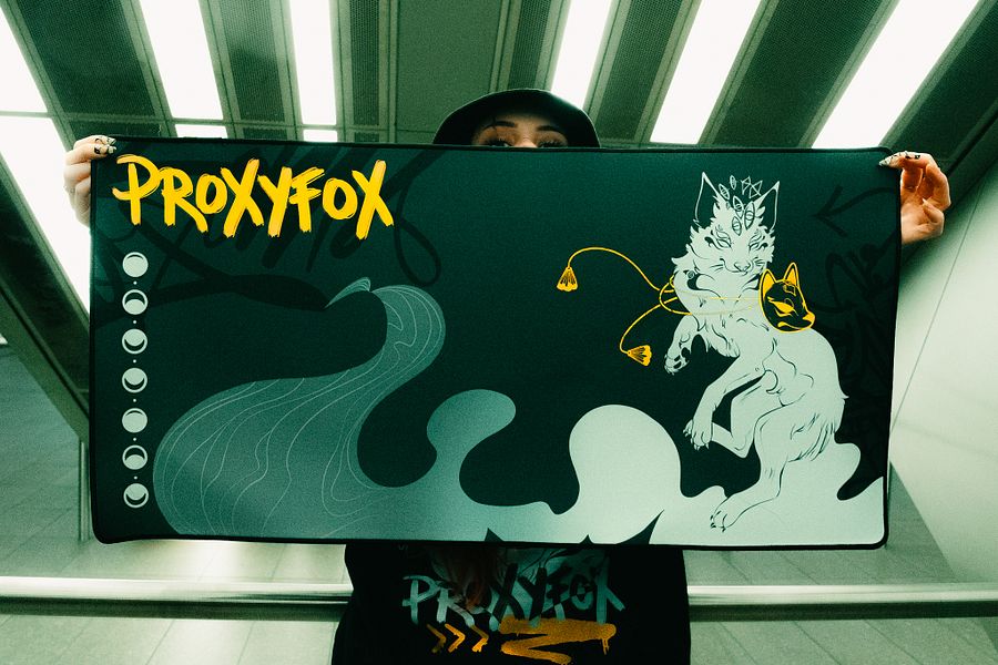 Demon Fox - Mousepad product image (2)
