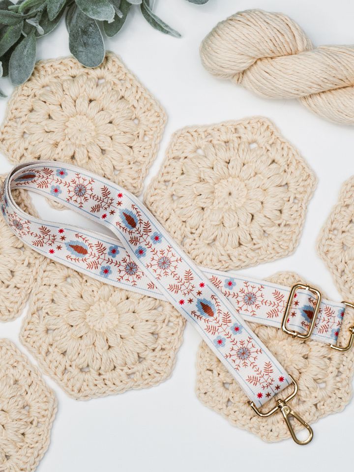 Easy Seven Hexagon Crochet Bag Pattern - Quick Project product image (2)