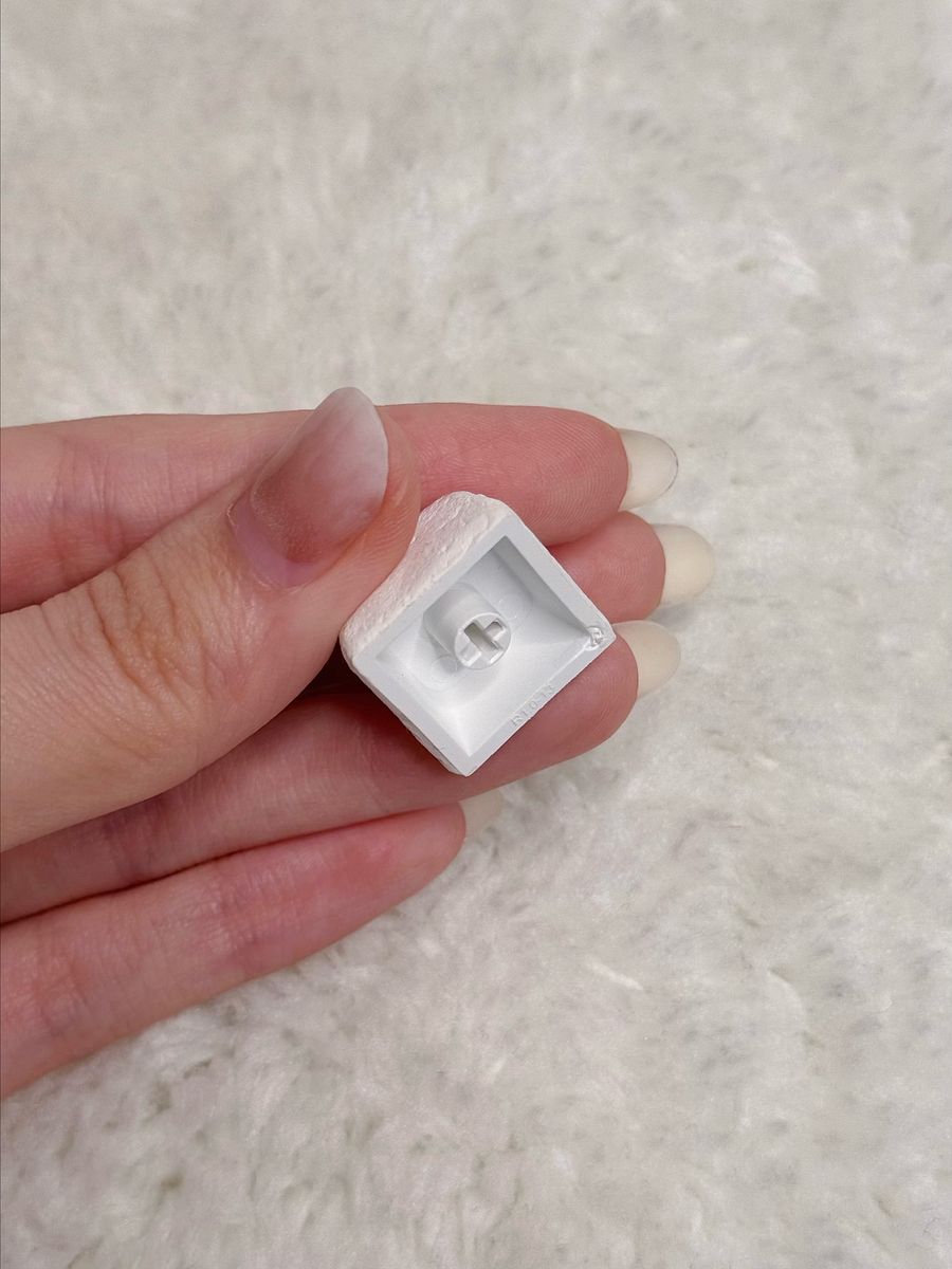 Samoyed Keycap and Pin Set product image (5)
