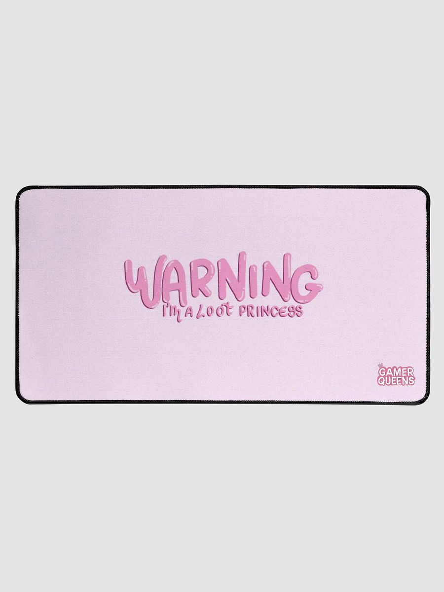 loot QUEENS desk mat product image (1)