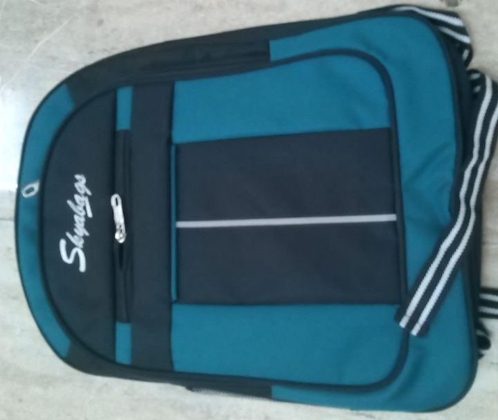 school bag product image (1)