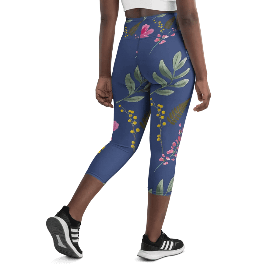 Floral Harmony Activity Capri Leggings product image (8)