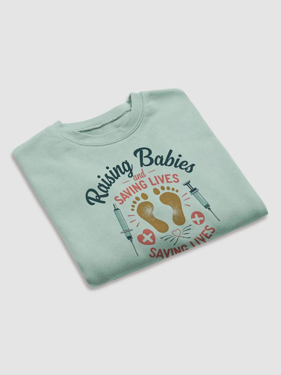 medical moms,Raising Babies and Saving Lives Crop Sweatshirt product image (14)
