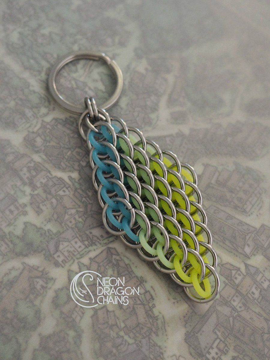 Dragon Diamond Keychain / Glow In The Dark product image (4)