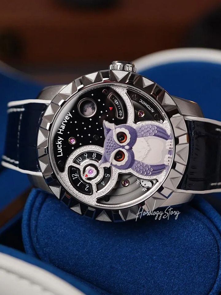 Lucky Harvey Silver Owl Blinking Eyes Automatic product image (2)