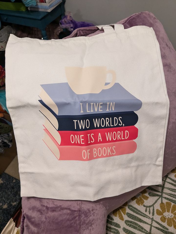 Book World Tote product image (1)