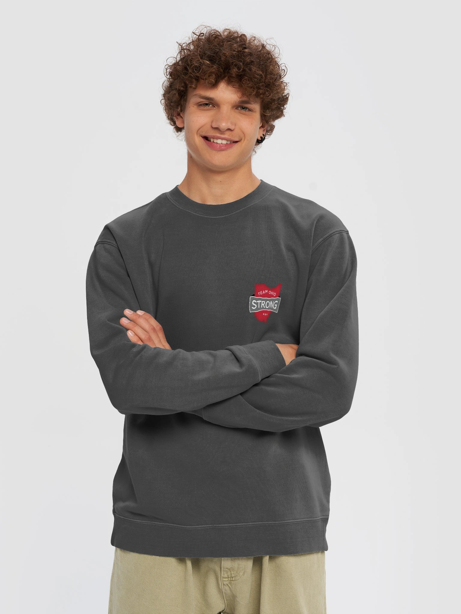Ohio Strong Vintage Sweatshirt product image (36)