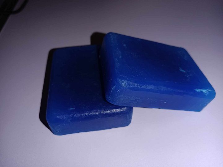 Icebreaker product image (1)