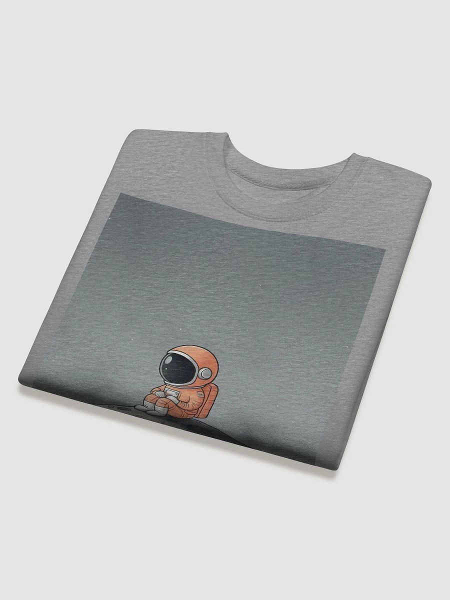 Astronaut Dreams – A sweatshirt featuring a cute astronaut on the moon product image (4)