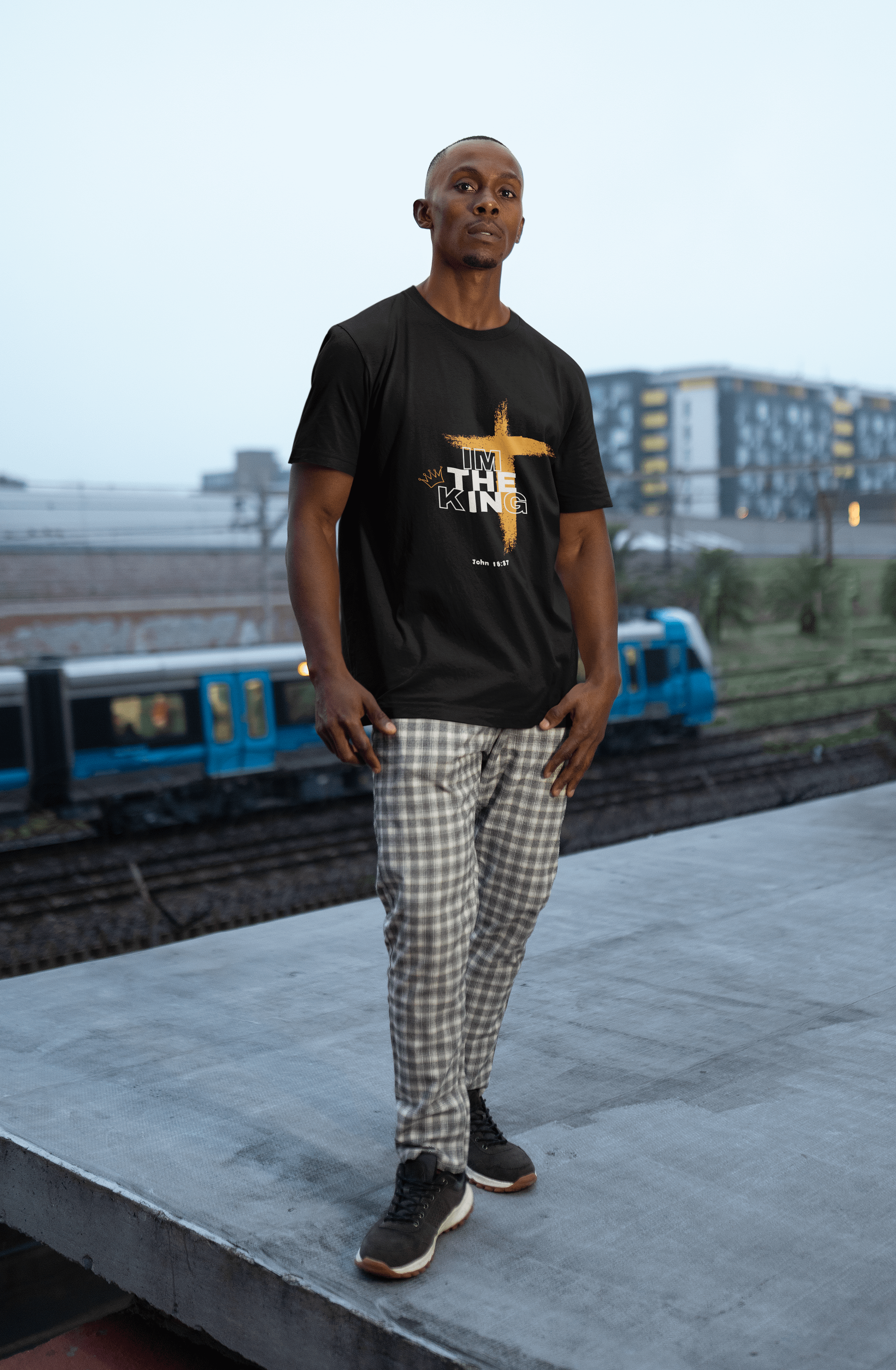 The King Crowned T-Shirt product image (13)