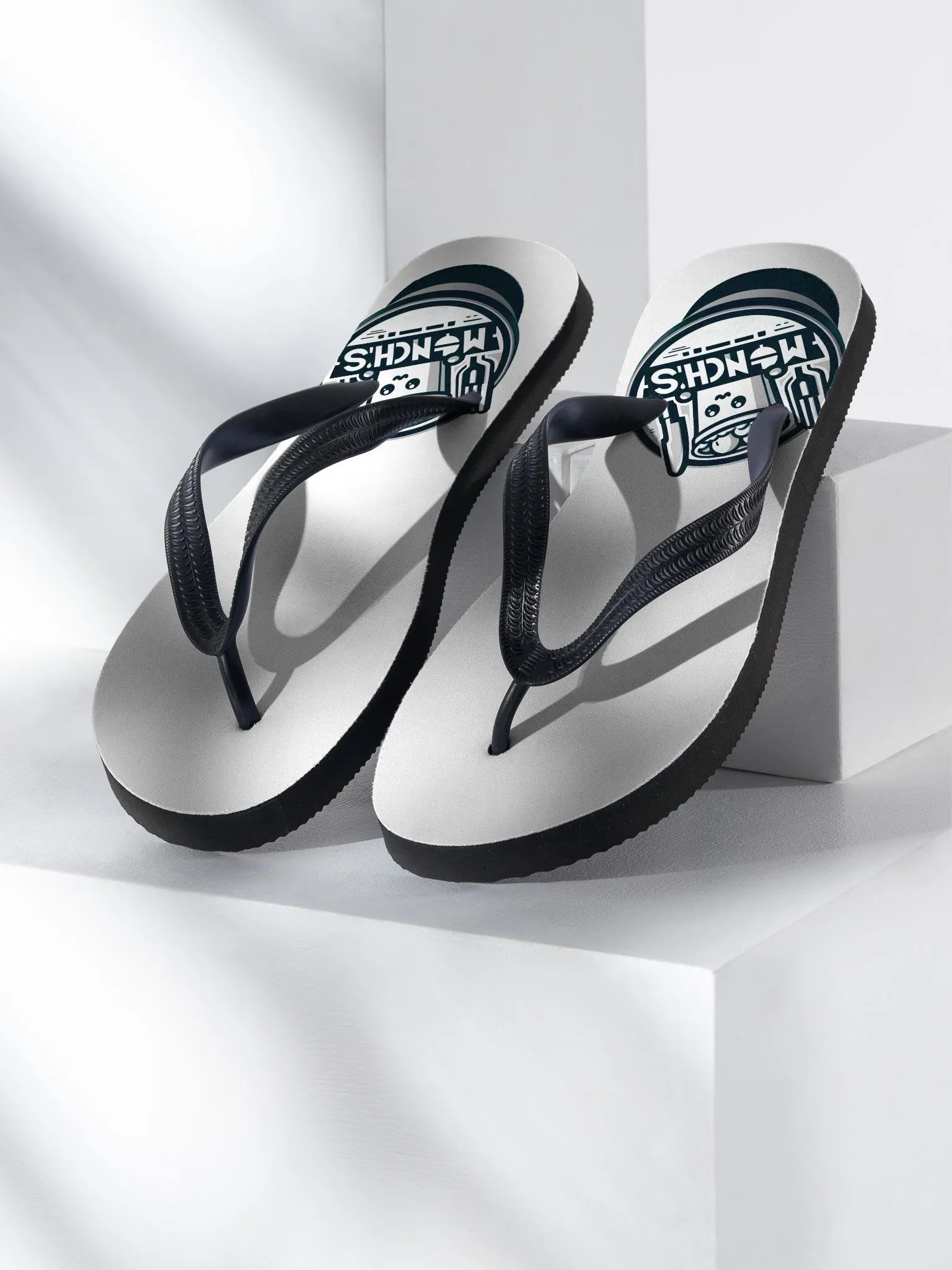 MONCHLASH product image (1)