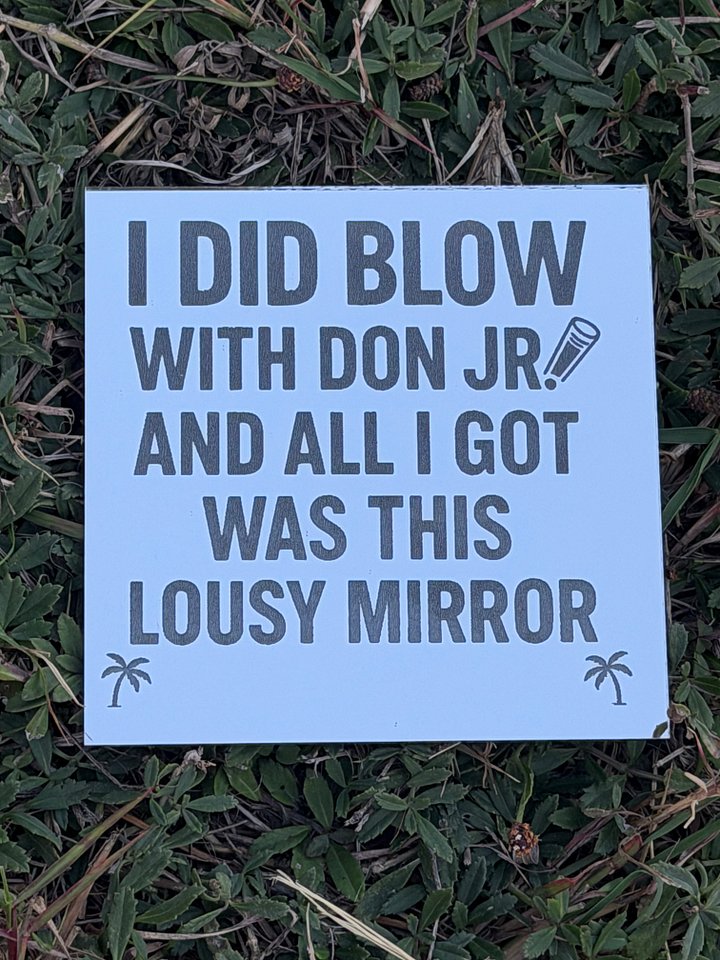 Don Jr. Snuff Mirror product image (1)