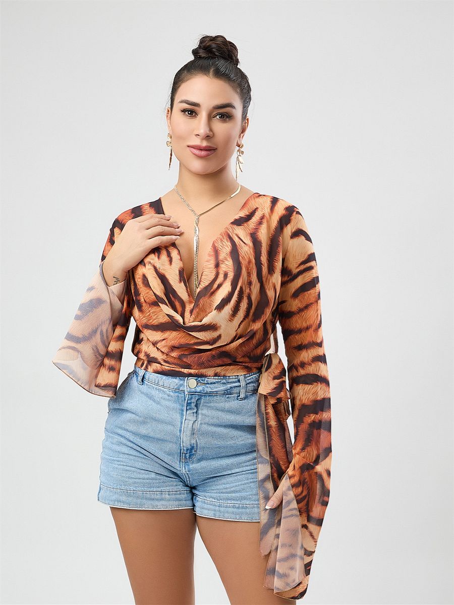non-stretch chiffon tiger stripe printing bell-sleeve crop top product image (3)