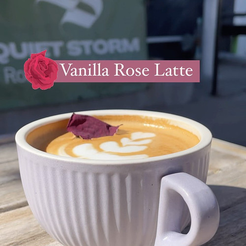Come spend your coffee date with us! Featuring. Our rosé vanilla late 🥀🥰☕️
