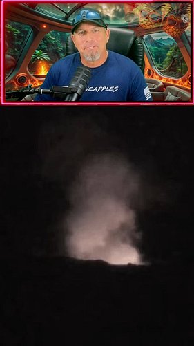 Flames last night? You tell me
Tremor spacing held, 5 to 10 min between vent glow
Watch live link in bio

#hawaii #volcano #s...