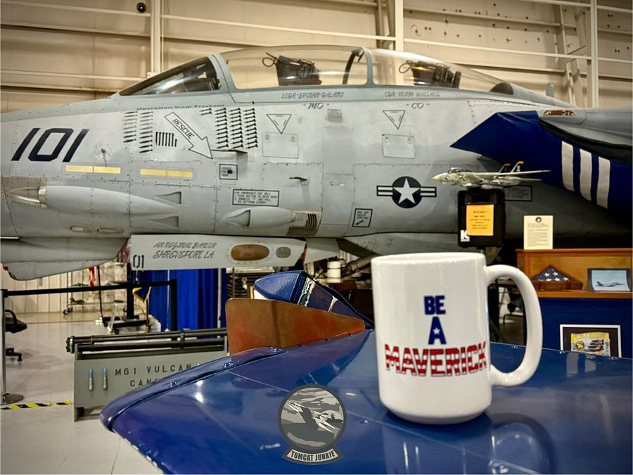 Fly It Like You Stole It – F-14 Tomcat Mug product image (3)