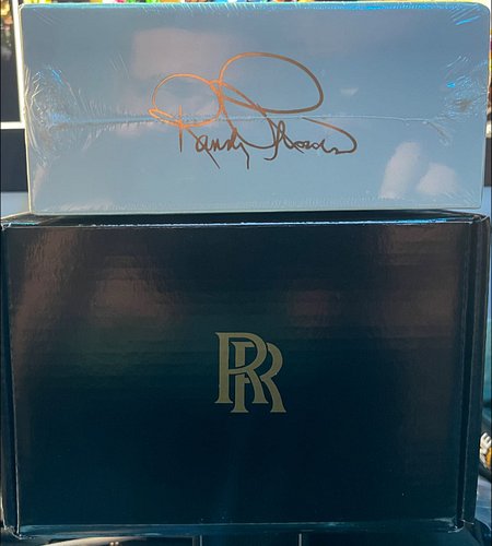 Hmmm what do we got here? 🤔🧐