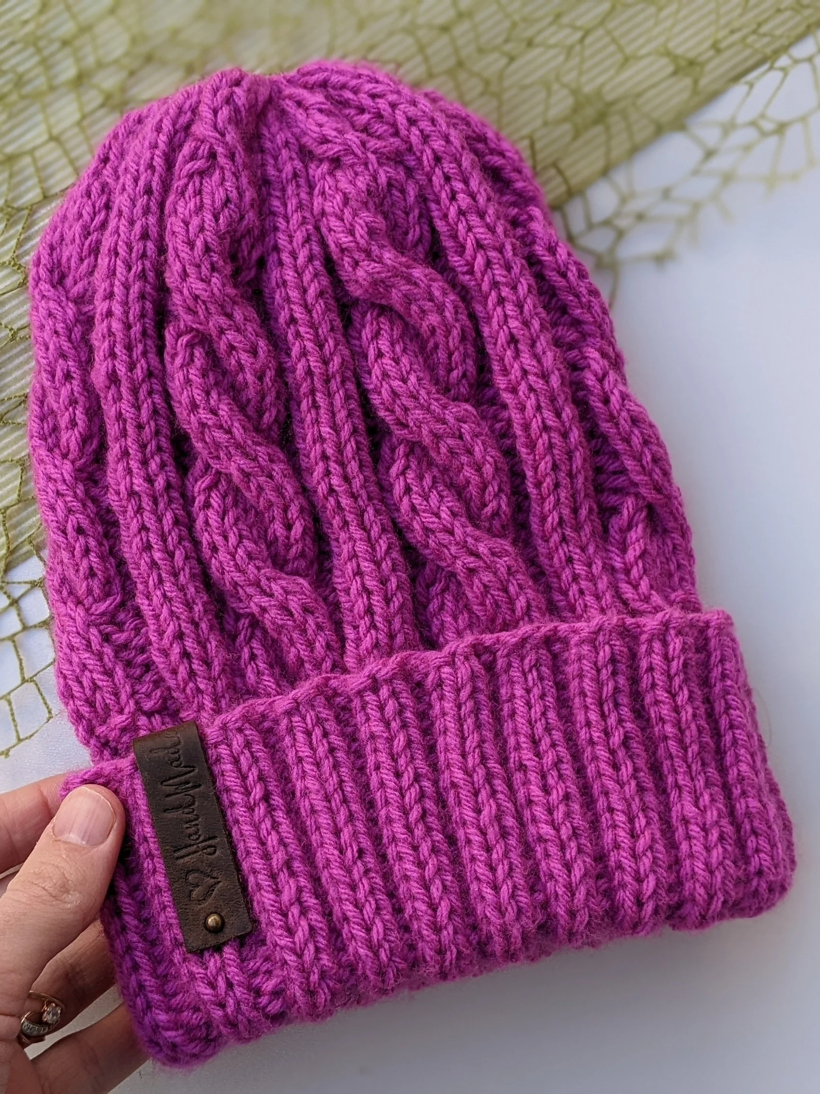 Worsted-Weight Yarn Crème Brûlée Cable Hat Knitting Pattern product image (1)