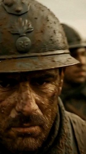 🇫🇷 Hommage aux Poilus
Un clip en mémoire des soldats de 14-18.
Un siècle plus tard, leurs visages, leurs regards, leurs sacri...
