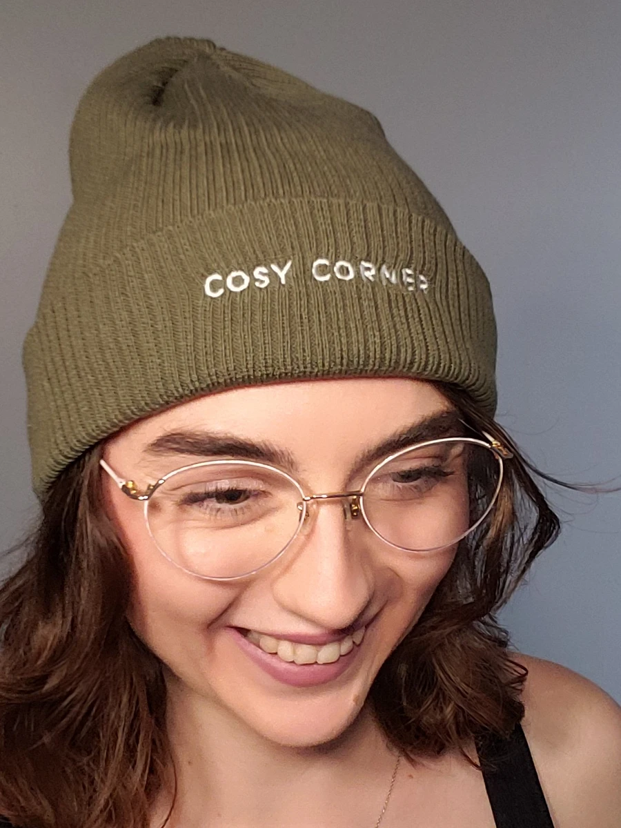 cosy corner beanie product image (12)