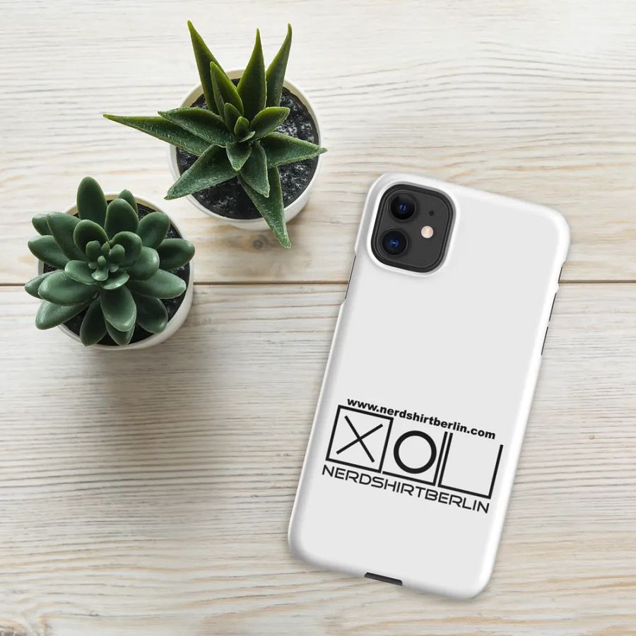 NERDSHIRTBERLIN covers your iPhone® with a Snap Case product image (26)