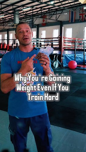 Struggling to drop fat even though you train HARD? Here’s why ⬇️

💥 You might be eating back all the calories you burn.
Even ...