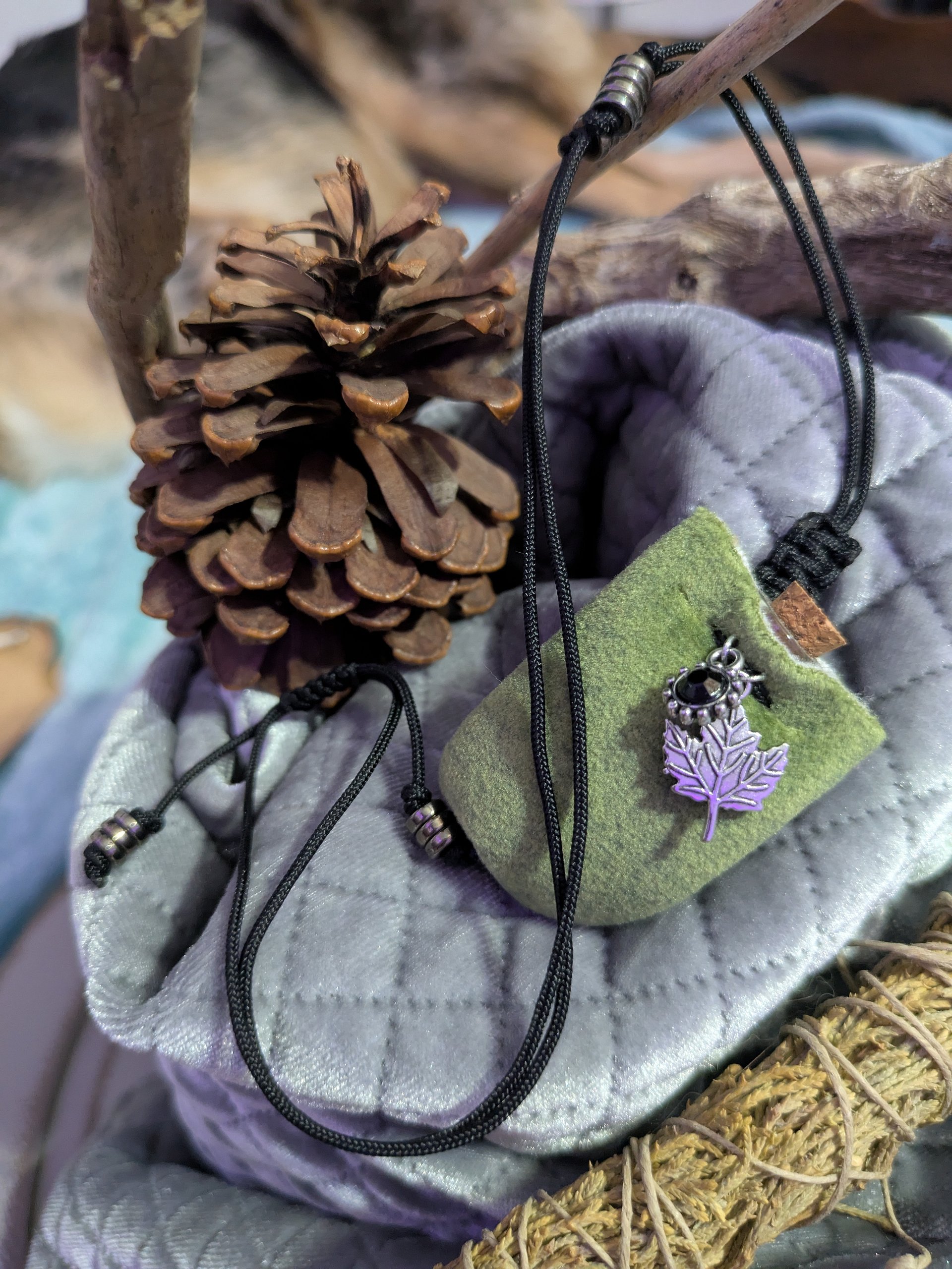 Forest Protection Pouch Necklace product image (2)