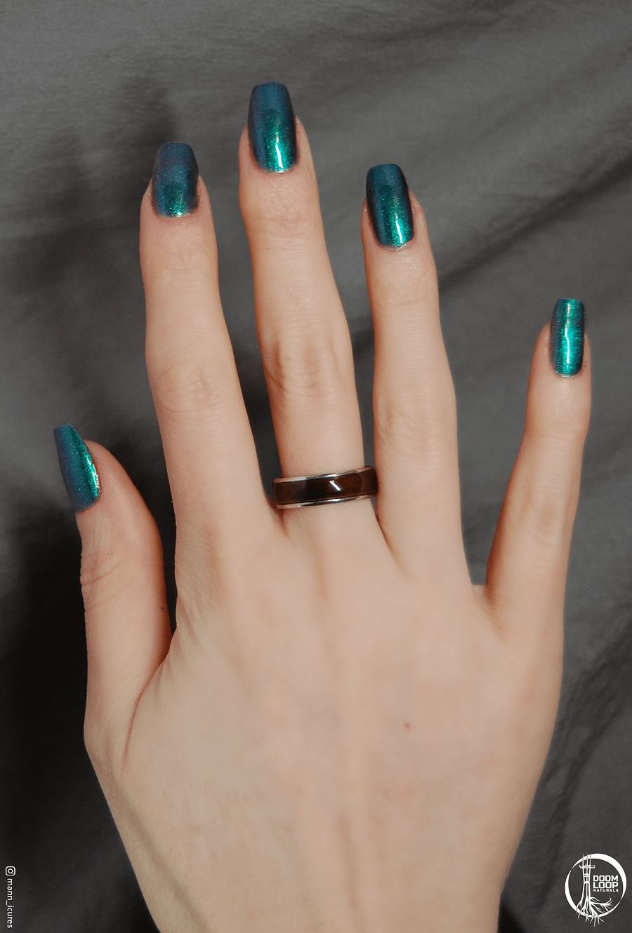 TEMPUS SERPENTIS - Shifty Blue-Green Nail Polish product image (6)