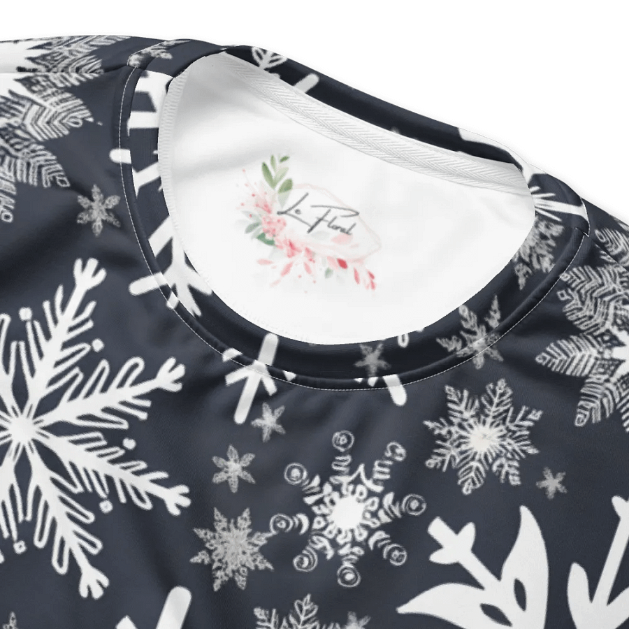 SnowFlakes Sweatshirt product image (5)