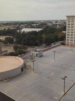 tiniest #flightattendant layover vlog ever. welcome to #oklahomacity lol #leahroseftw  #stewardess #city #hgw #fyp 