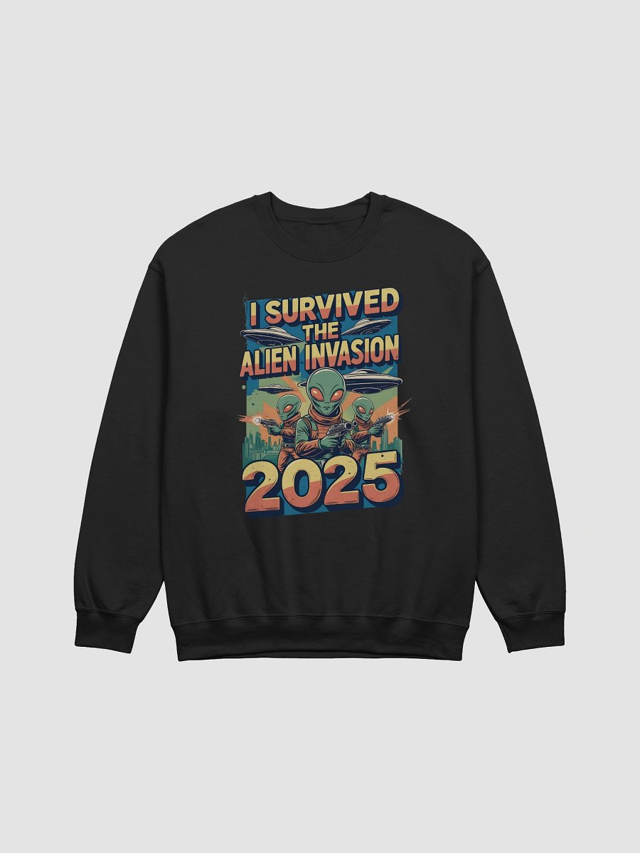 I Survived the Alien Invasion Retro Sweatshirt product image (3)