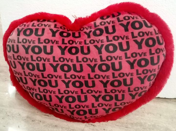 PILLOW product image (1)