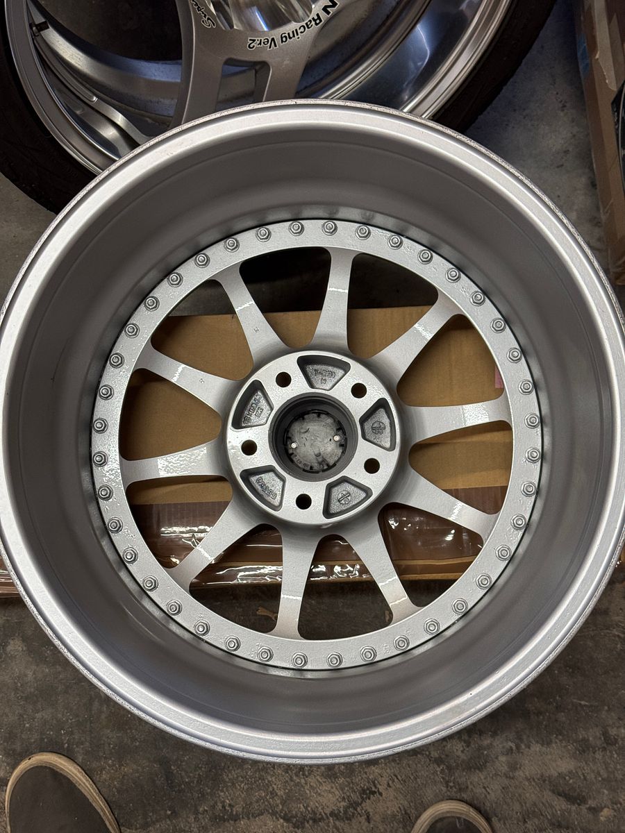 Blitz BRW 01 - 18x9 +23 (5x114.3) - Used product image (7)
