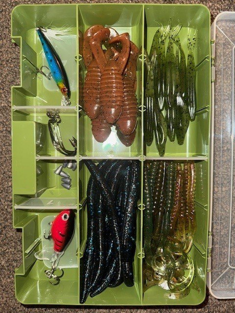 4) Spinner Reel/Rod/Tackle Bundle product image (5)