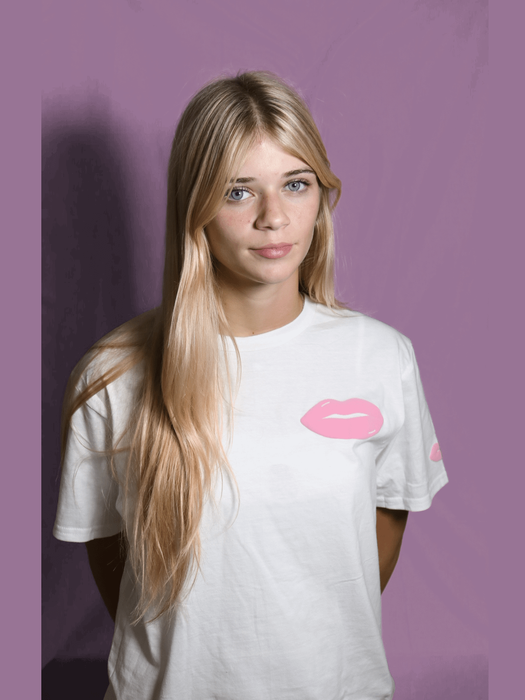 frame kissers tee shirt product image (7)