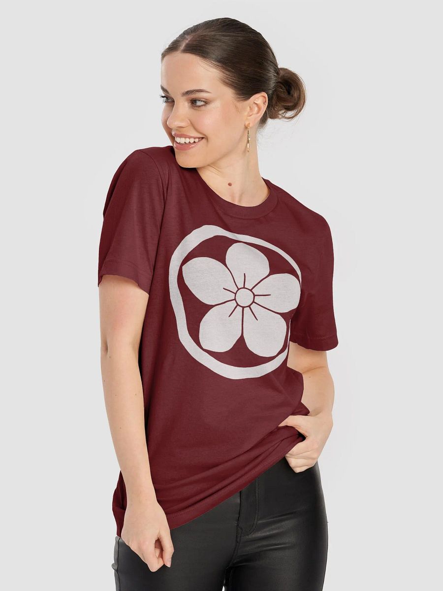 Ota Clan Crest T-Shirt – Symbol of Loyalty & Strategic Prowess product image (4)