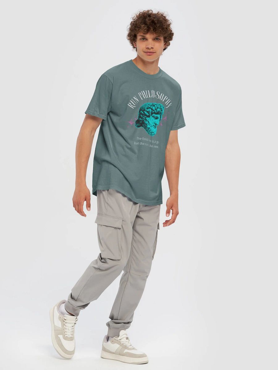 Statue Head Graphic Tee product image (26)