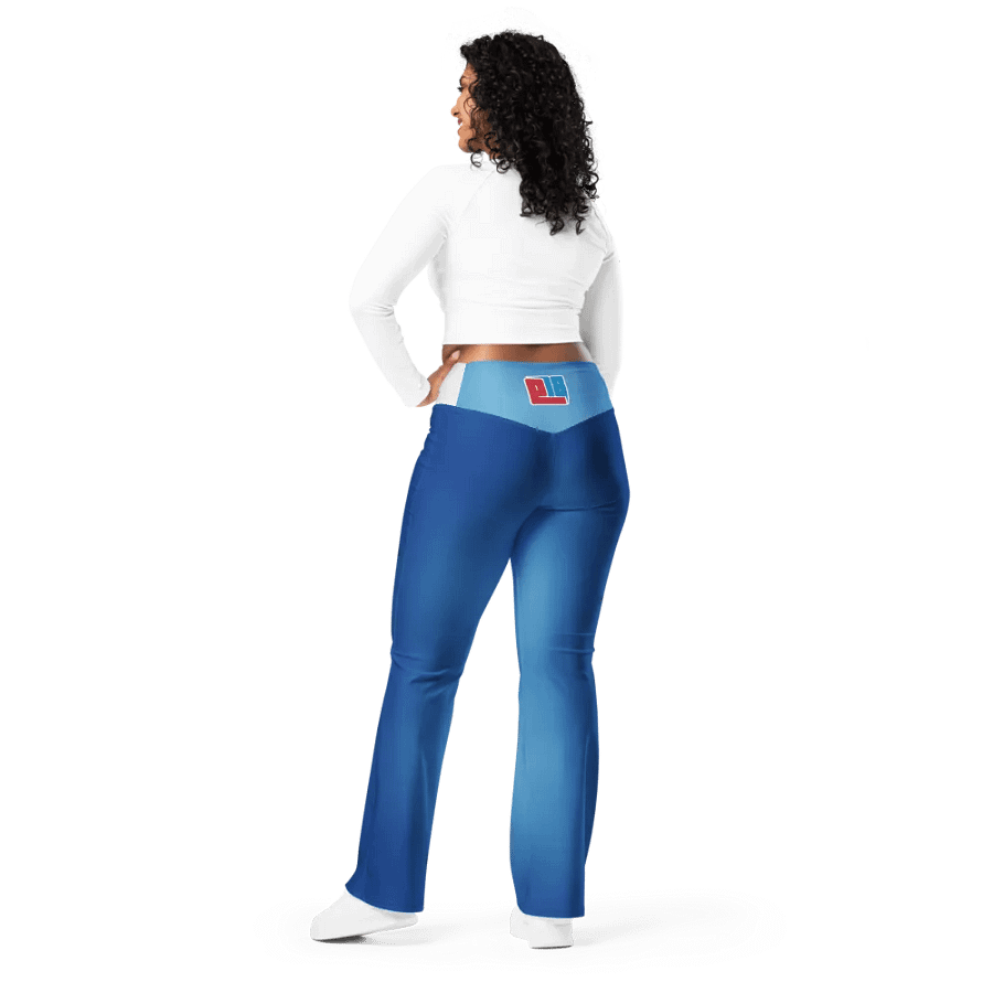 E18 Blue Leggings product image (4)