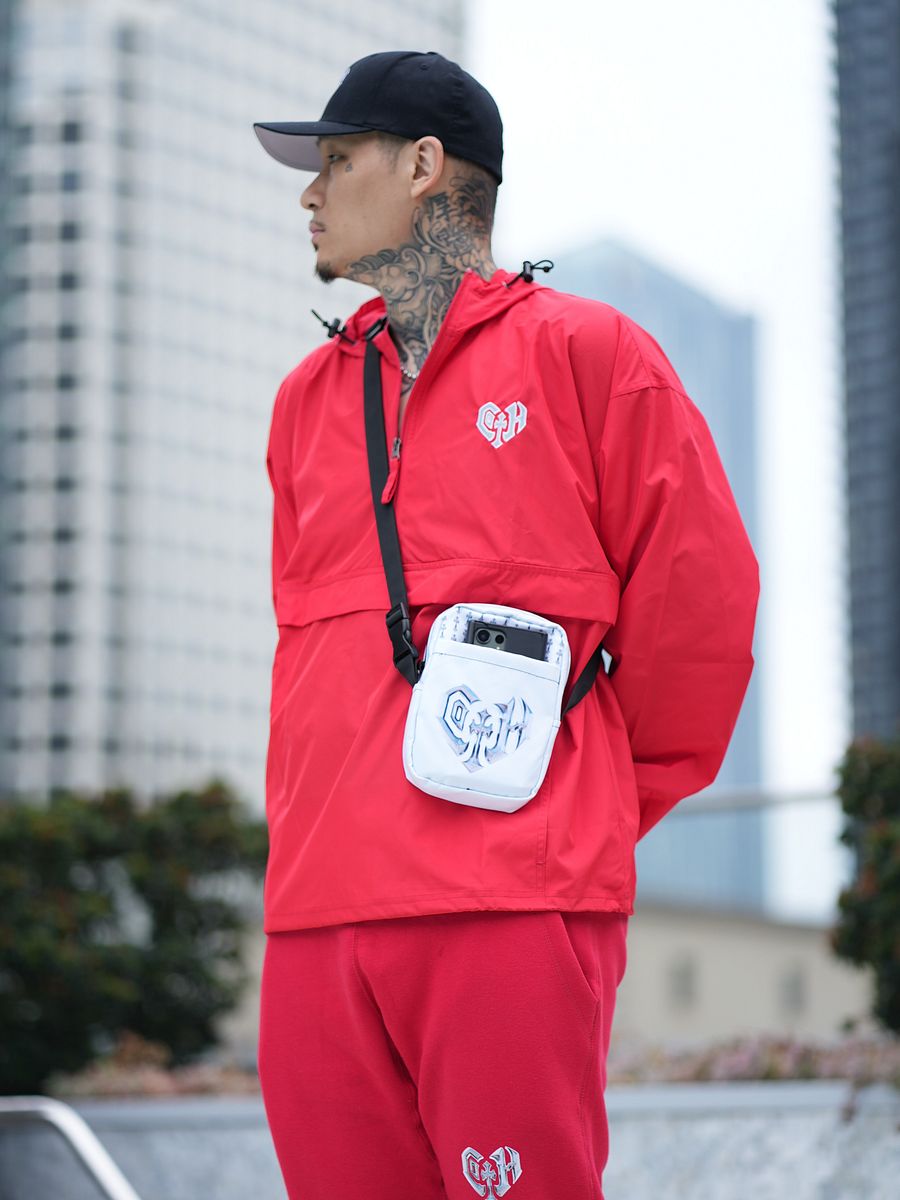 MEMBERS ONLY Cross Body product image (2)
