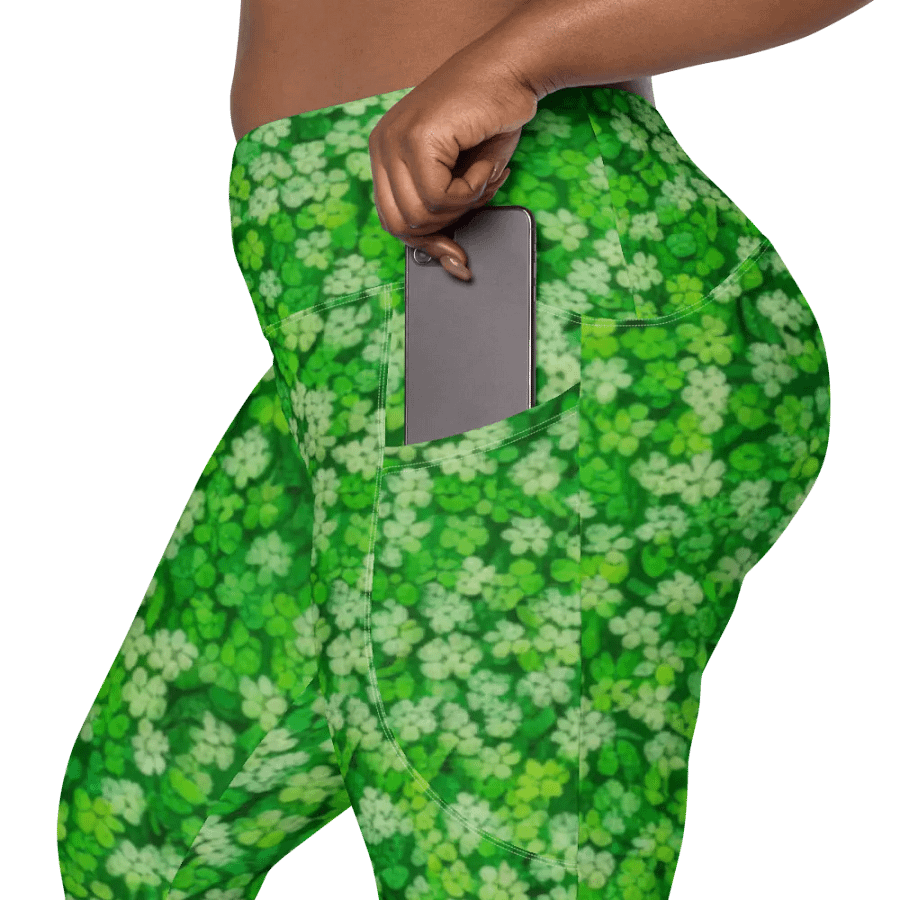 Whimsical St Patrick’s Day Lucky Four Clovers Leggings product image (11)
