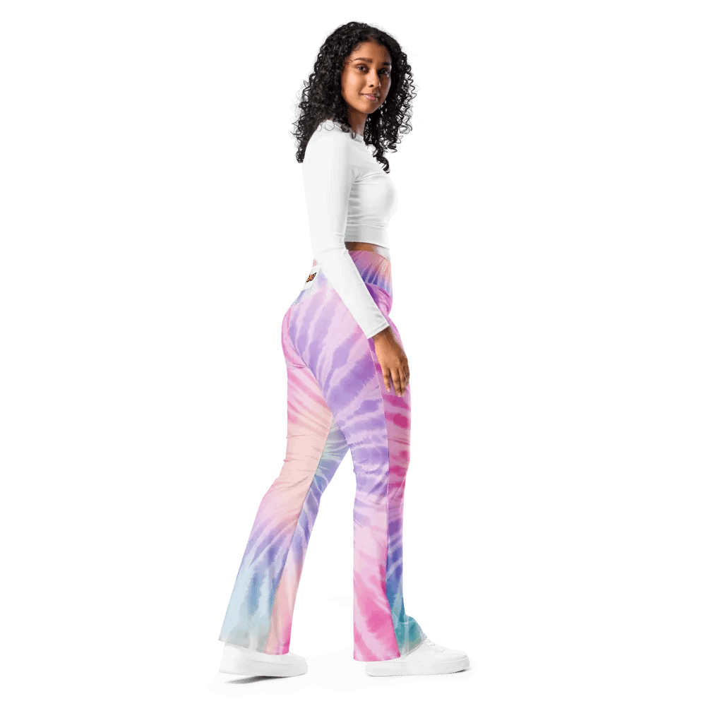 Pastel Radiance Flare Leggings product image (2)