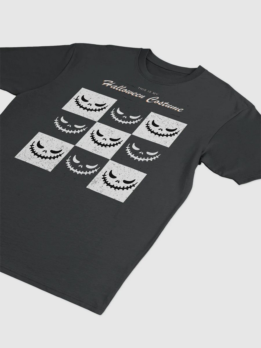 Grinning Halloween Faces Men's Tee product image (3)