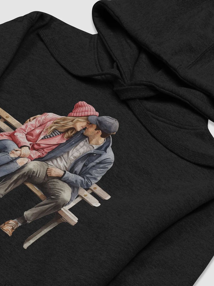 Volunteering Couple in Love product image (37)