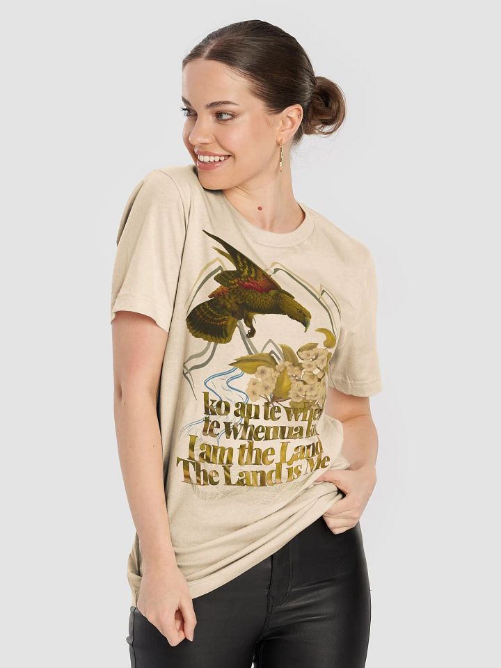 Unisex Kea in Flight - Mountain Lacebark ko au te whenua Decolonisation Aotearoa Tee product image (35)