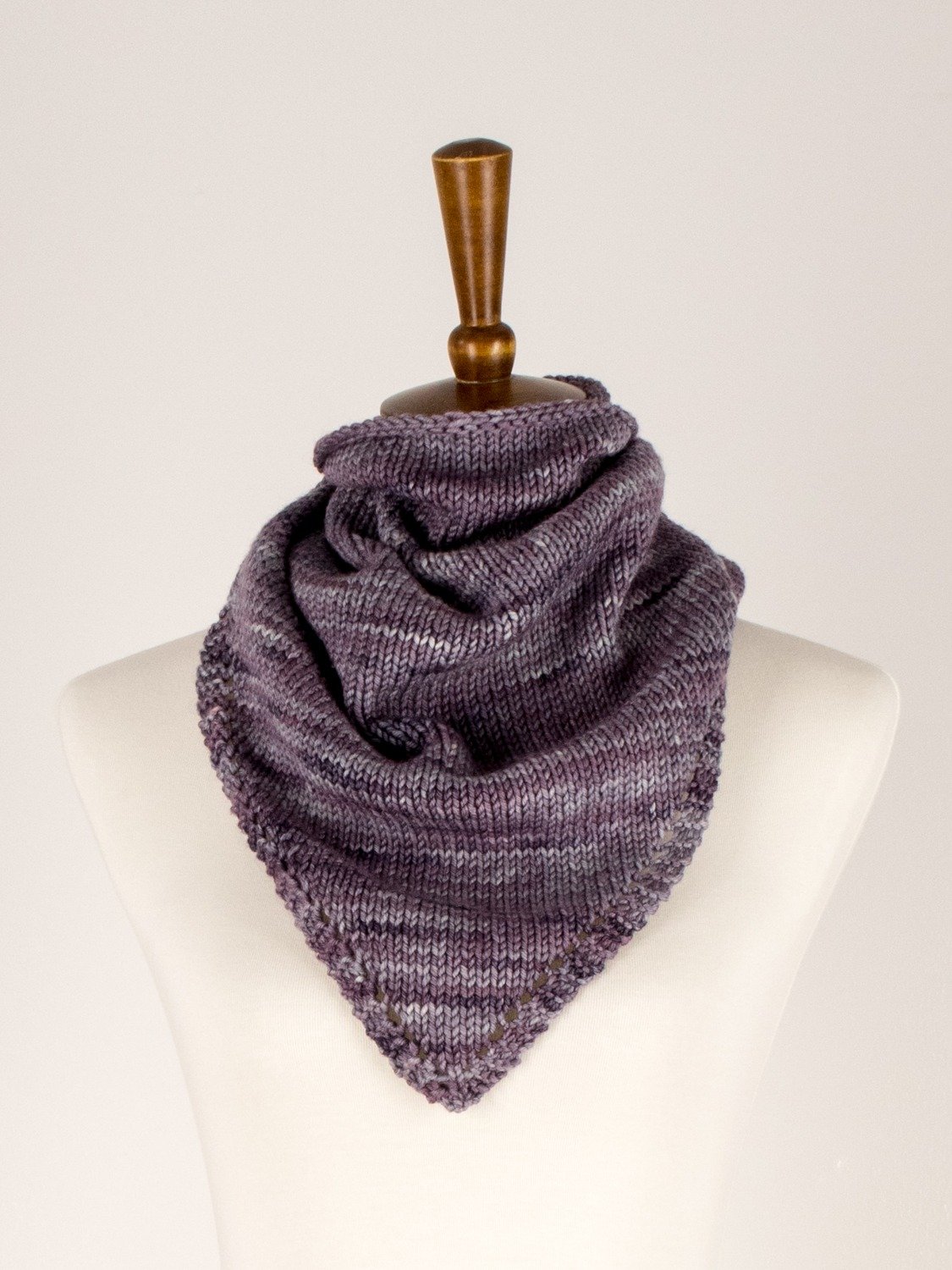 Triangle Scarf Bandana Knitting Pattern - Cheerful product image (3)